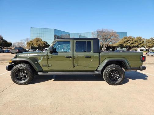 2023 Jeep Gladiator Sport