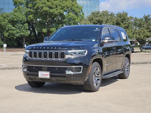 2025 Jeep Wagoneer 4x2