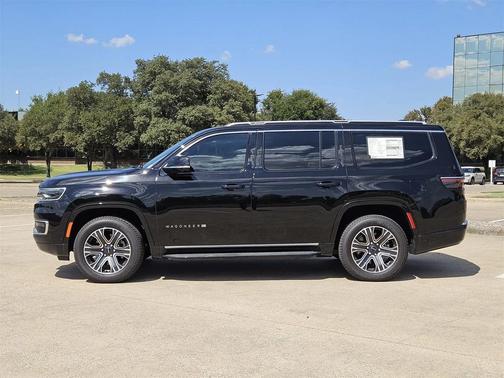 2025 Jeep Wagoneer 4x2