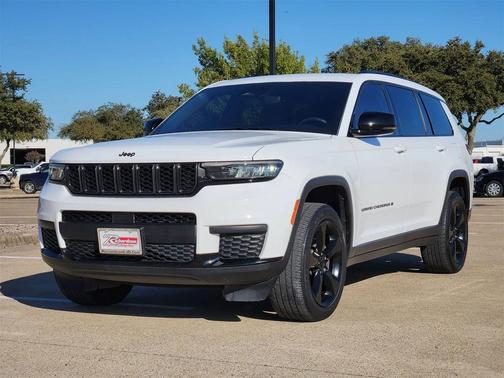 2022 Jeep Grand Cherokee Laredo