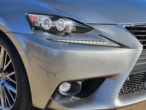 2015 Lexus IS 250 Base