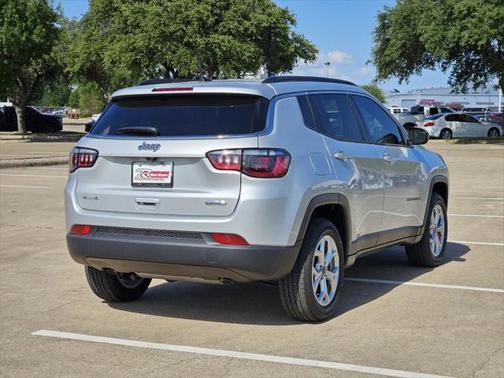 2025 Jeep Compass Latitude