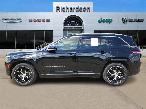 2023 Jeep Grand Cherokee Summit