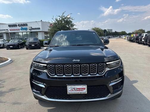 2023 Jeep Grand Cherokee Summit
