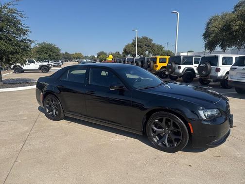 2021 Chrysler 300 S