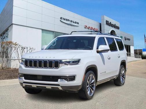 2022 Jeep Wagoneer Series III 4x2