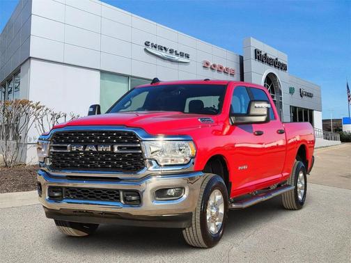 2024 RAM 2500 Big Horn Crew Cab 4x4 6'4' Box