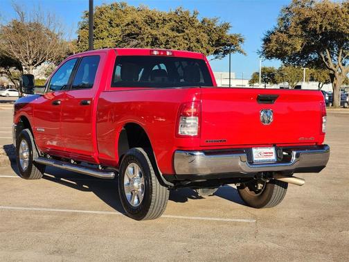 2024 RAM 2500 Big Horn Crew Cab 4x4 6'4' Box
