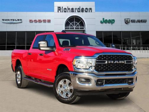 2024 RAM 2500 Big Horn Crew Cab 4x4 6'4' Box