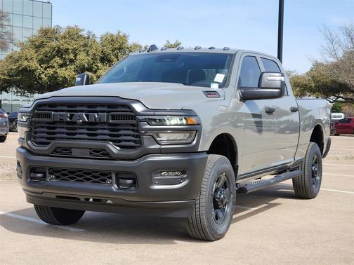 2026 RAM 2500 Tradesman Crew Cab 4x4 6'4' Box