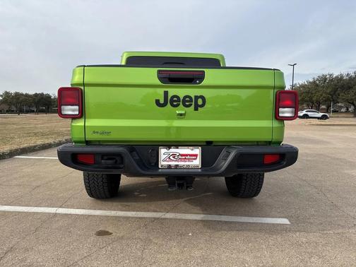 2025 Jeep Gladiator Sport