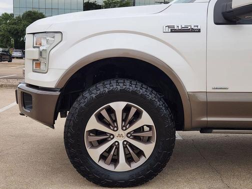 Oxford White 2015 Ford F-150 Lariat