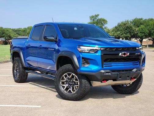 Glacier Blue Metallic 2024 Chevrolet Colorado ZR2