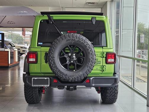 2025 Jeep Wrangler Willys