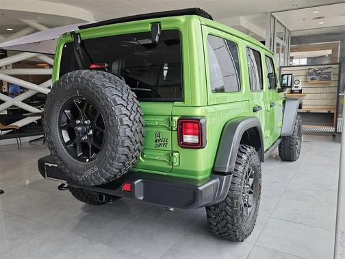 2025 Jeep Wrangler Willys