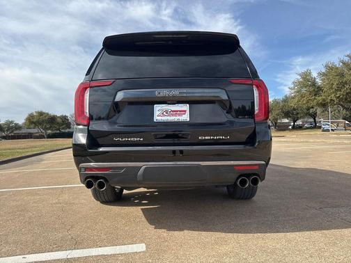 2024 GMC Yukon Denali Ultimate