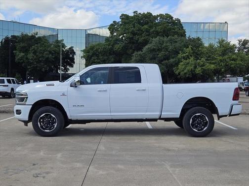 2025 RAM 2500 Laramie Crew Cab 4x4 6'4' Box