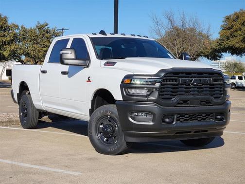 2026 RAM 2500 Tradesman Crew Cab 4x4 6'4' Box
