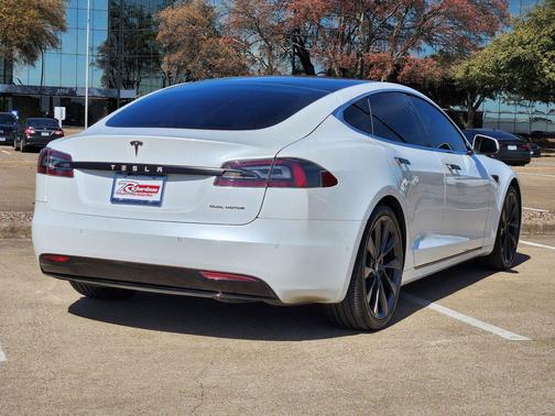 2019 Tesla Model S 