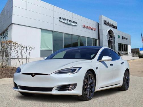 2019 Tesla Model S 