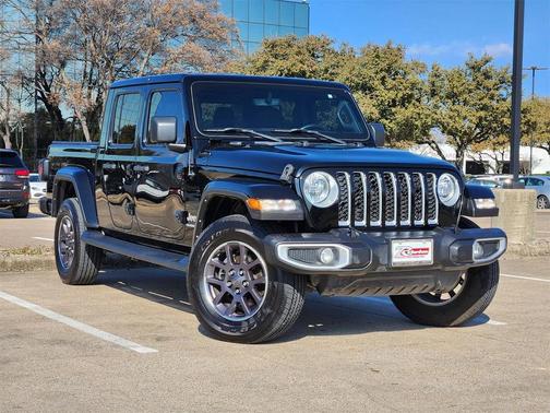 2022 Jeep Gladiator Overland