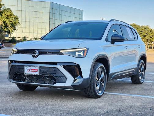 Pure White 2025 Volkswagen Taos 1.5T S