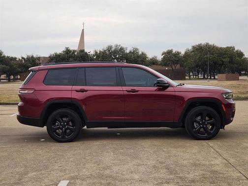 2024 Jeep Grand Cherokee L Altitude
