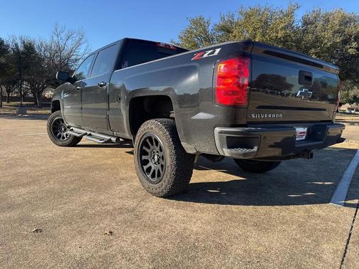 2018 Chevrolet Silverado 1500 2LT