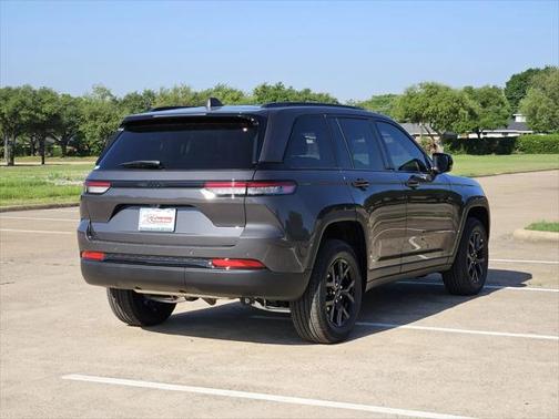 2025 Jeep Grand Cherokee Altitude