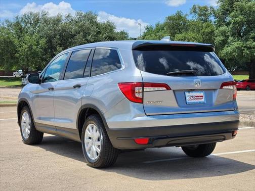 2020 Honda Pilot 2WD LX