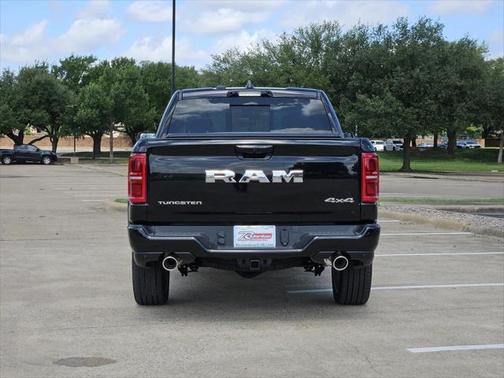2025 RAM 1500 ST