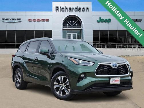 2024 Toyota Highlander Hybrid XLE