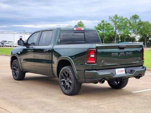 Serrano Green Metallic 2026 RAM 1500 Laramie