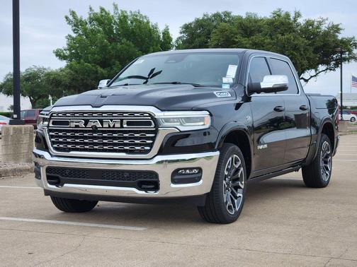 Diamond Black Crystal Pearlcoat 2026 RAM 1500 Longhorn