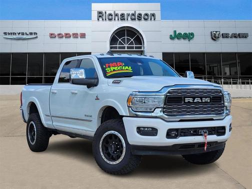 2024 RAM 2500 Limited Crew Cab 4x4 6'4' Box