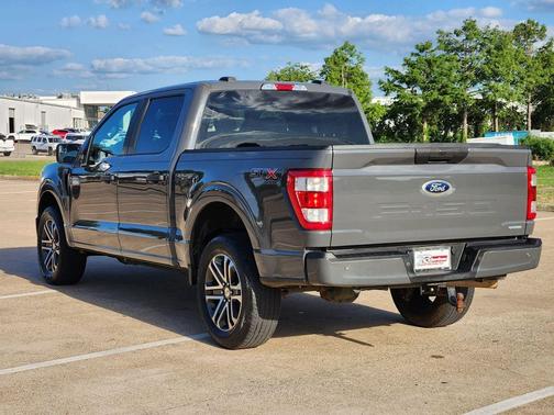 Lead Foot 2021 Ford F-150 XL