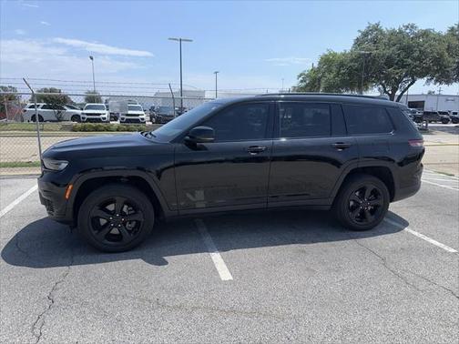 2023 Jeep Grand Cherokee L Altitude