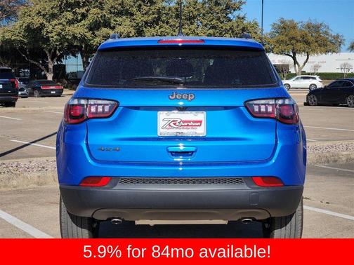 Hydro Blue Pearlcoat 2026 Jeep Compass Latitude