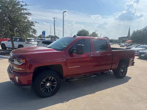 2018 Chevrolet Silverado 1500 2LT