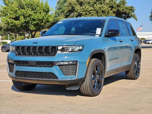 Steel Blue 2027 Jeep Grand Cherokee Limited