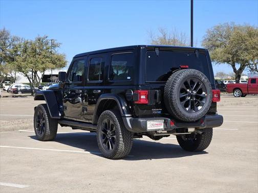 2025 Jeep Wrangler 4xe Base