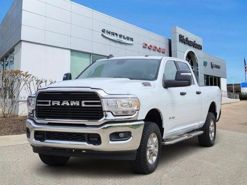 2023 RAM 2500 Big Horn Crew Cab 4x4 6'4' Box