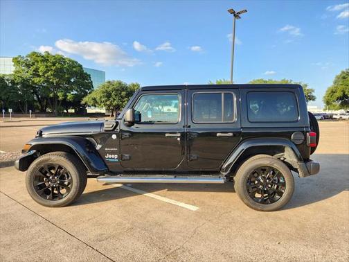 2022 Jeep Wrangler Unlimited 4xe Sahara