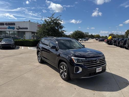 2024 Volkswagen Atlas 2.0T SE