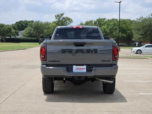 2025 RAM 3500 LONE STAR CREW CAB 4X4 8' BOX