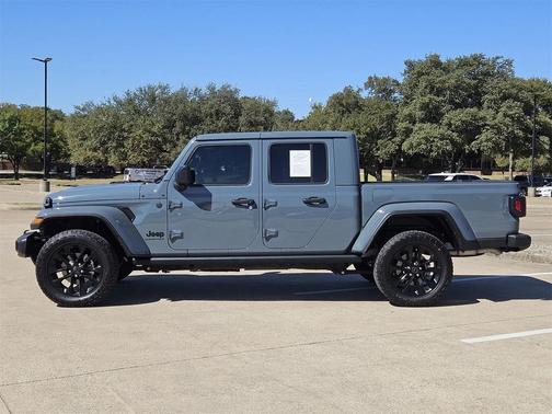 2025 Jeep Gladiator Sport