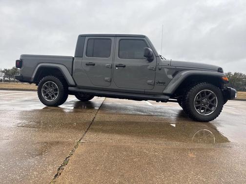 2021 Jeep Gladiator Sport S