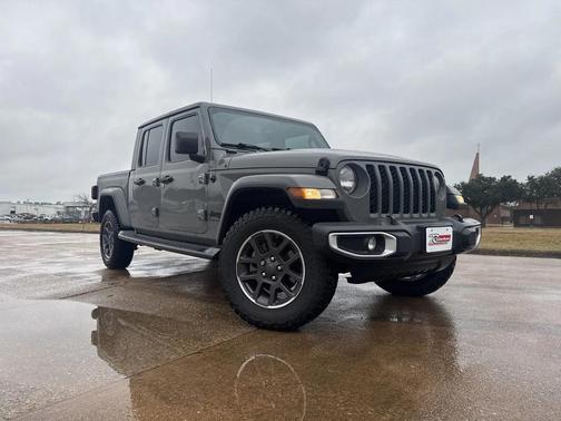 2021 Jeep Gladiator Sport S