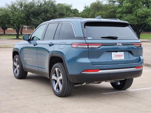 Steel Blue 2026 Jeep Grand Cherokee Limited