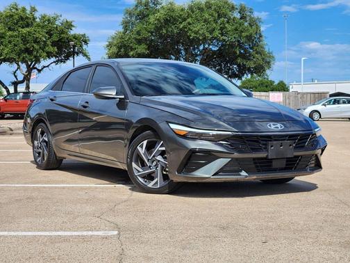 Amazon Gray 2024 Hyundai ELANTRA SEL